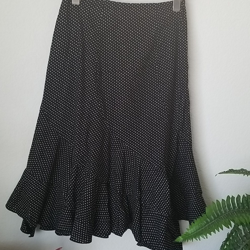 Rampage skirt black  w white polka dots uneven hem